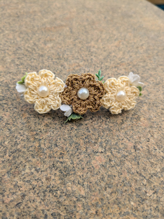 Cream Gold Barrette