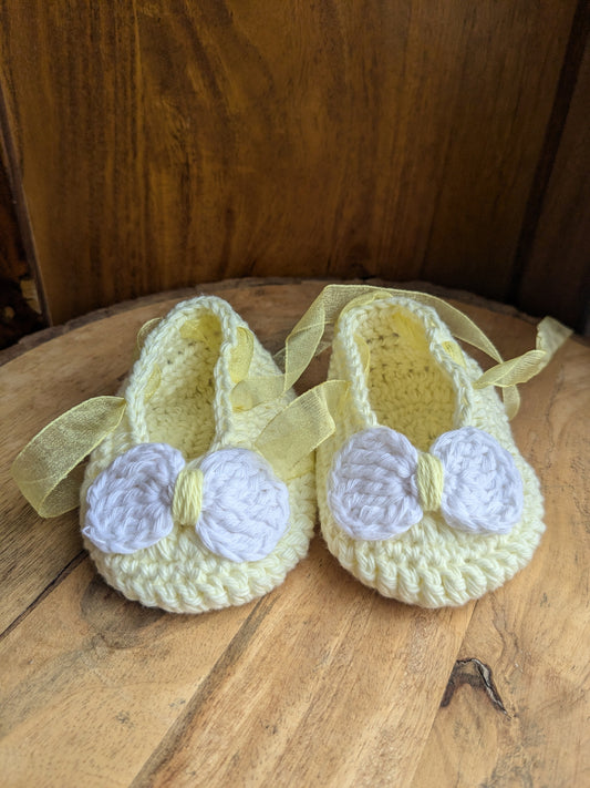 Lemon Yellow Baby booties