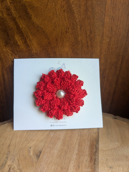 Red Dahlia Hairclip