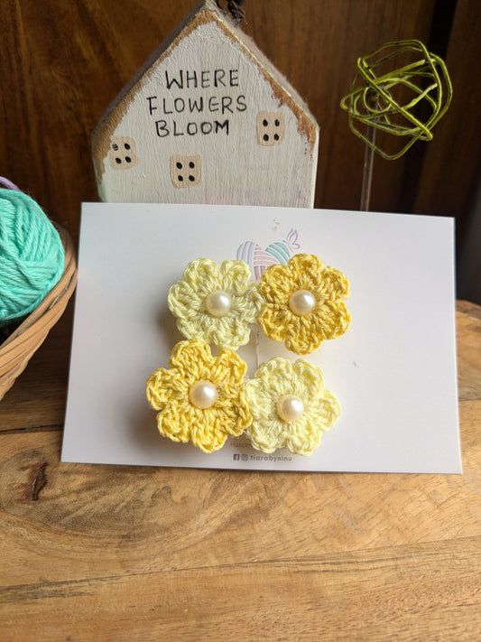Yellow Delight-set of 2 Crochet Hairclips